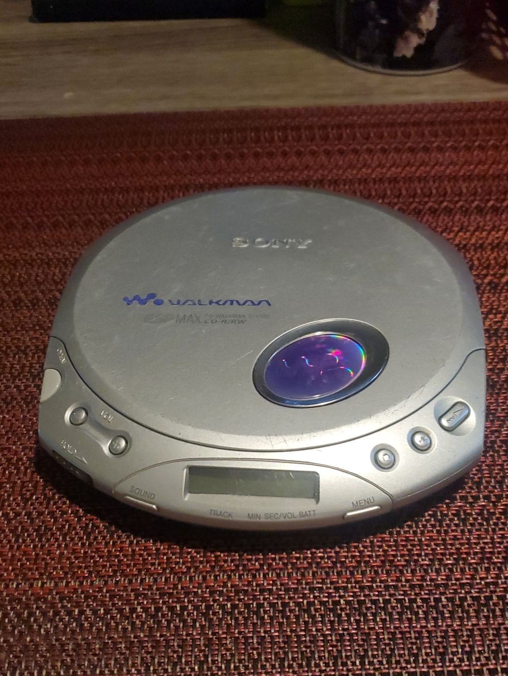 SONY Walkman D-E351 CD Player Tested Working